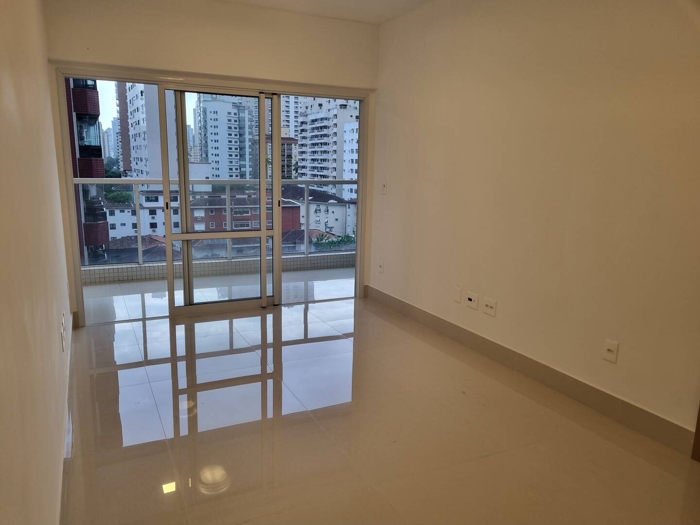 #LG-1324 - Apartamento para Locação em Santos - SP