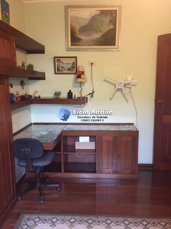 Casa à venda com 6 quartos, 400m² - Foto 15