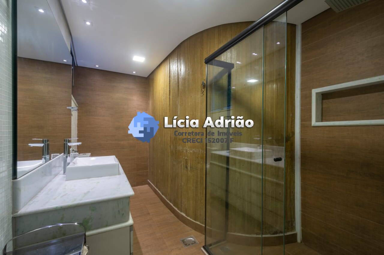 Casa à venda com 5 quartos, 930m² - Foto 16