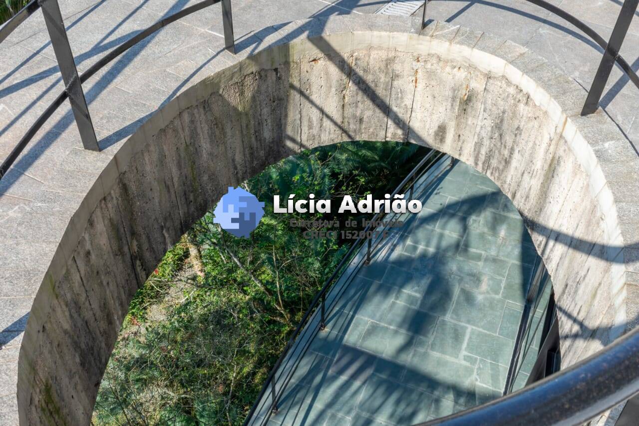 Casa à venda com 5 quartos, 930m² - Foto 8