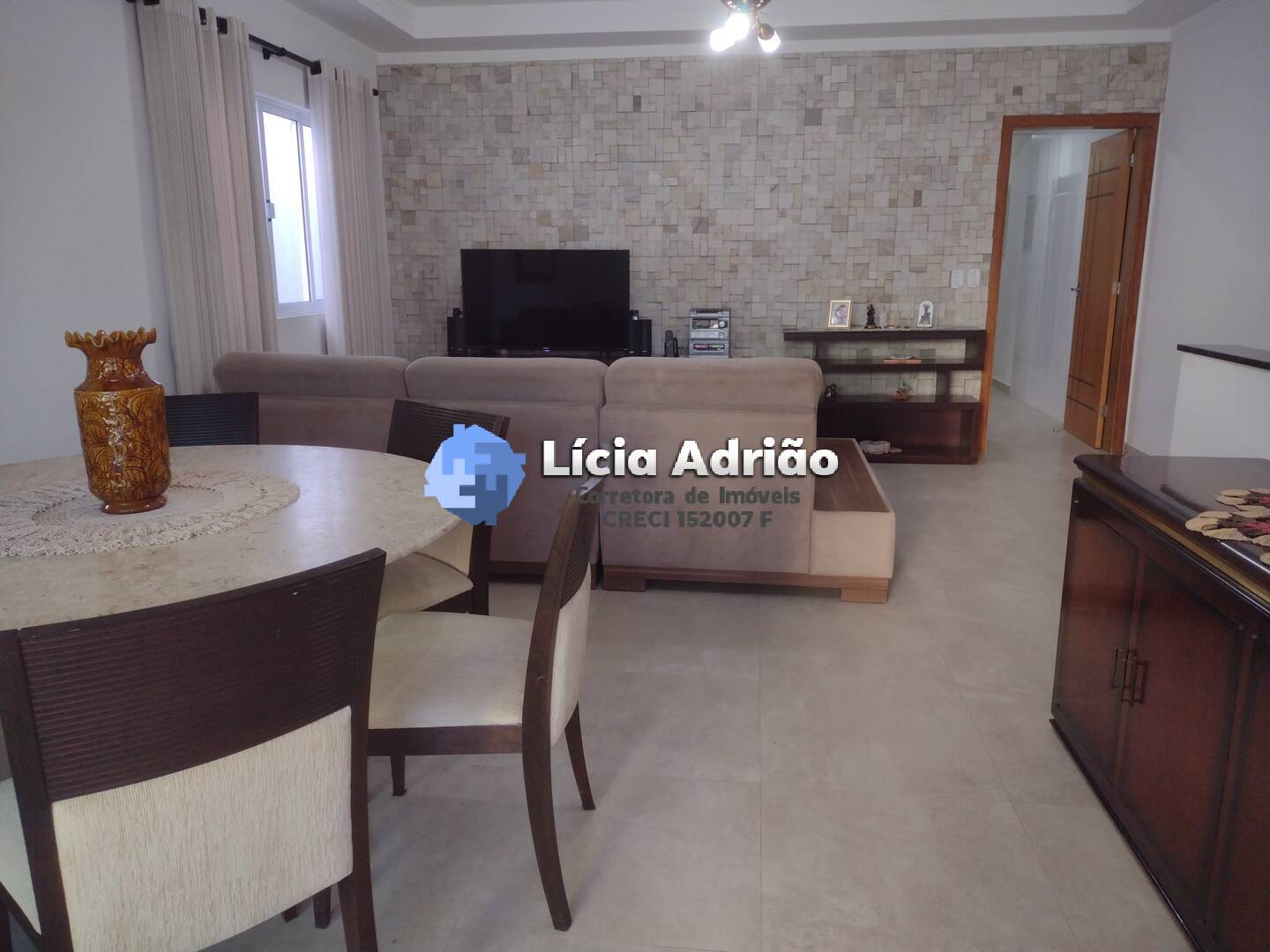 Casa à venda com 3 quartos, 140m² - Foto 5
