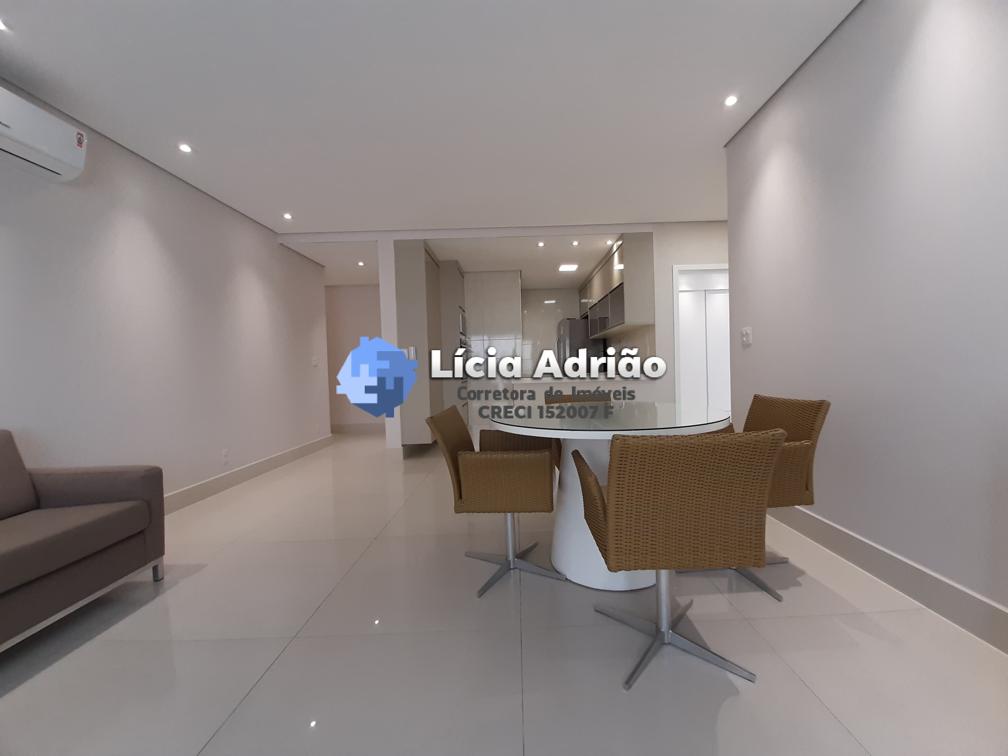 Apartamento para alugar com 2 quartos, 95m² - Foto 5