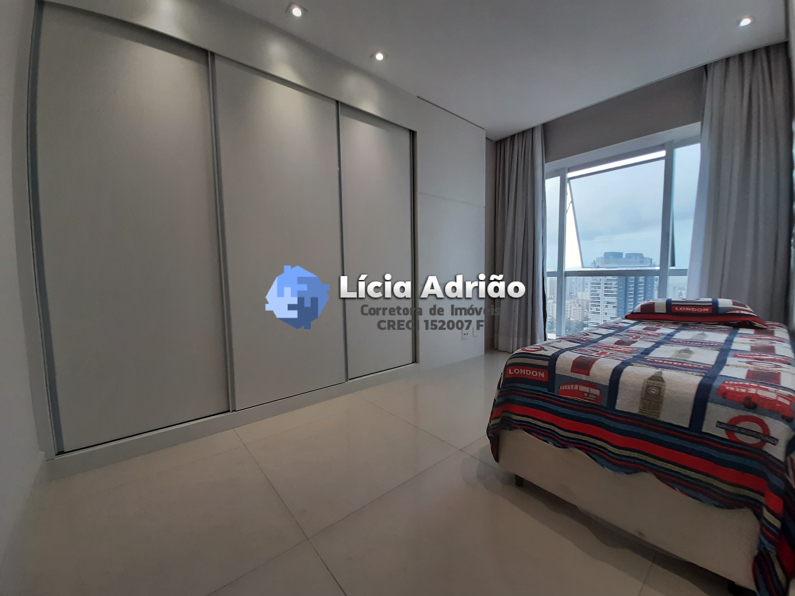 Apartamento para alugar com 2 quartos, 95m² - Foto 10