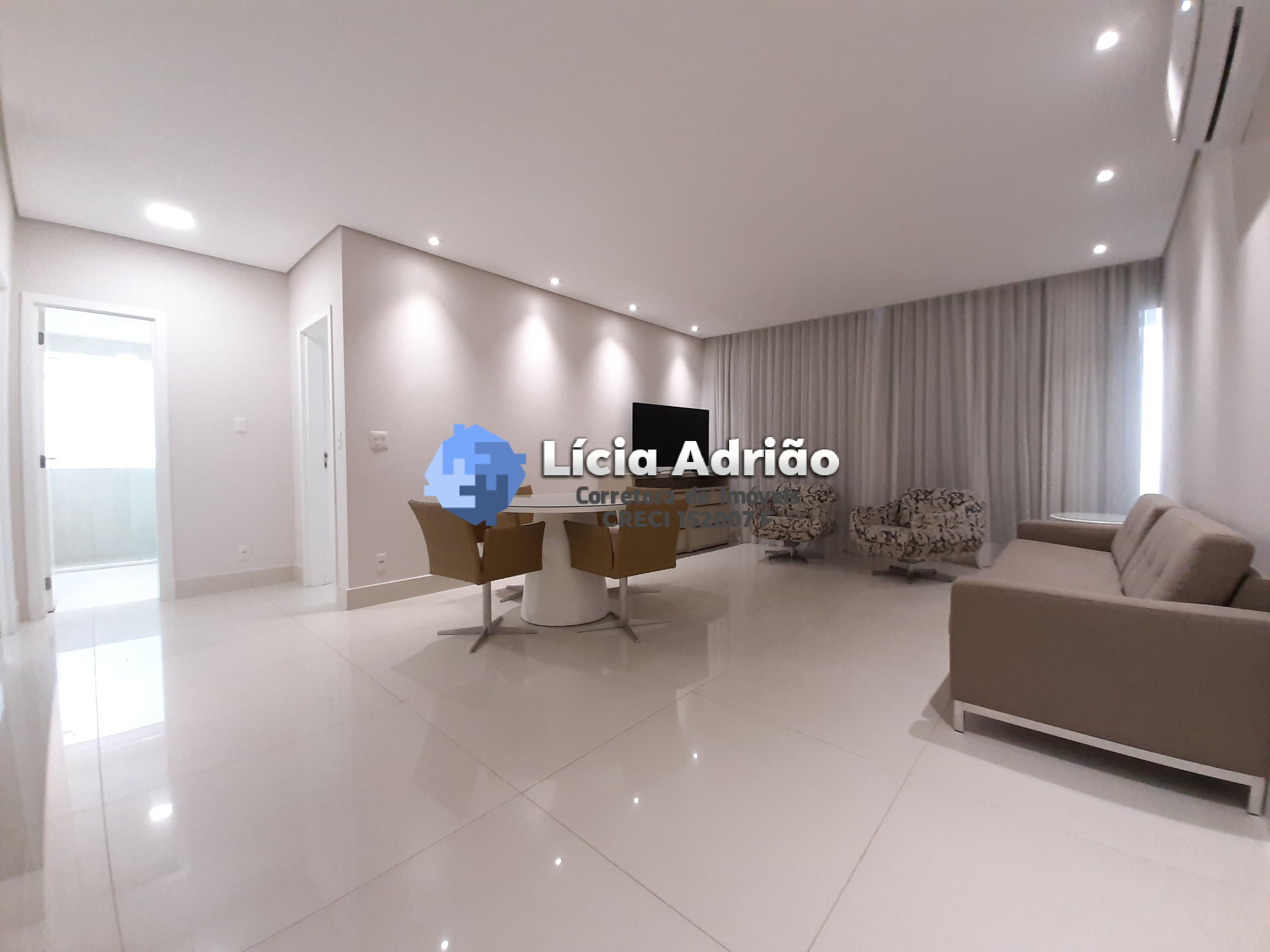 Apartamento para alugar com 2 quartos, 95m² - Foto 2