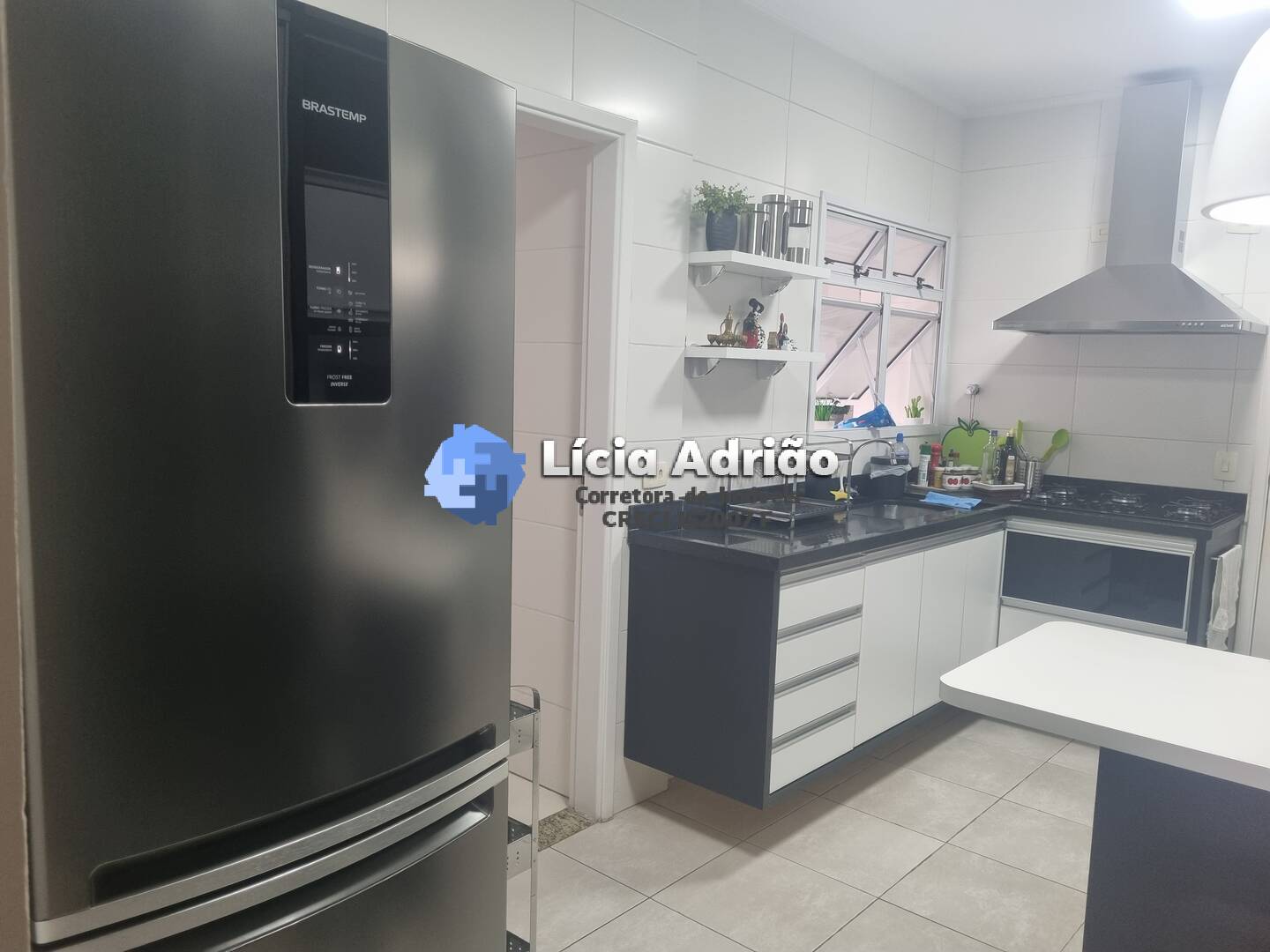 Apartamento para alugar com 3 quartos, 148m² - Foto 30