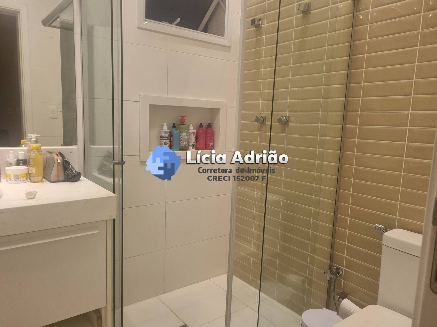 Apartamento à venda com 4 quartos, 232m² - Foto 11