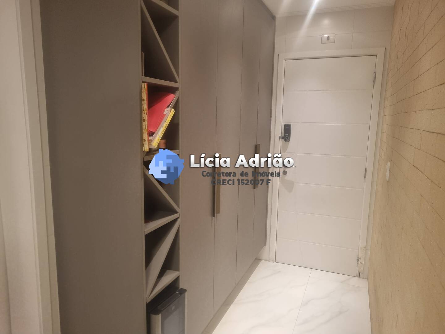 Apartamento à venda com 4 quartos, 232m² - Foto 27