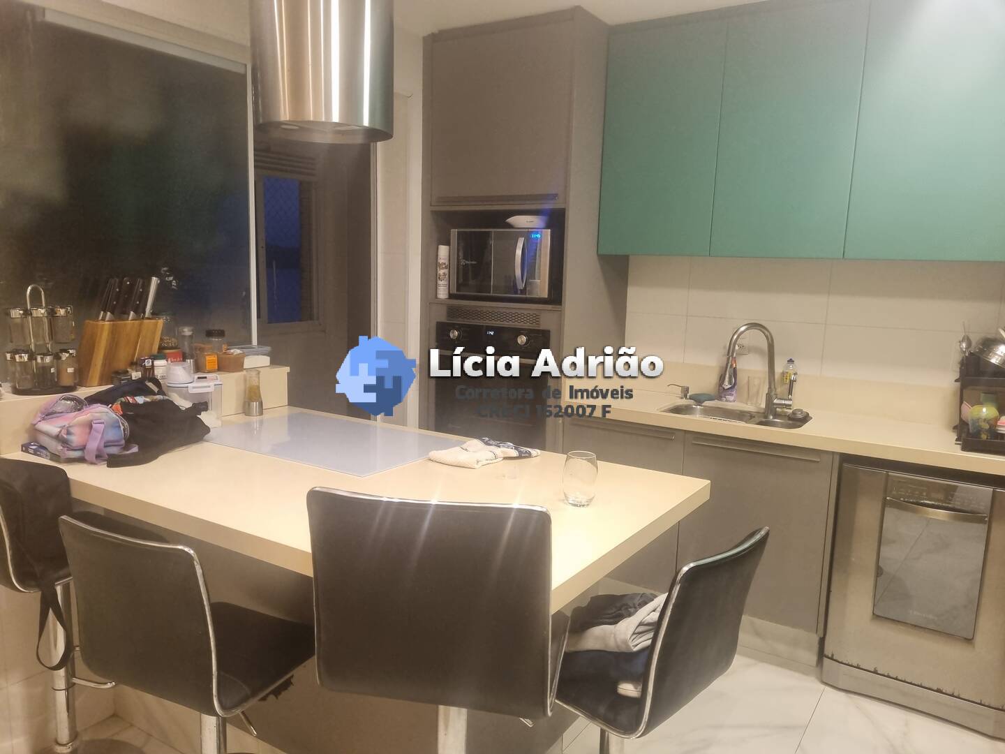 Apartamento à venda com 4 quartos, 232m² - Foto 29
