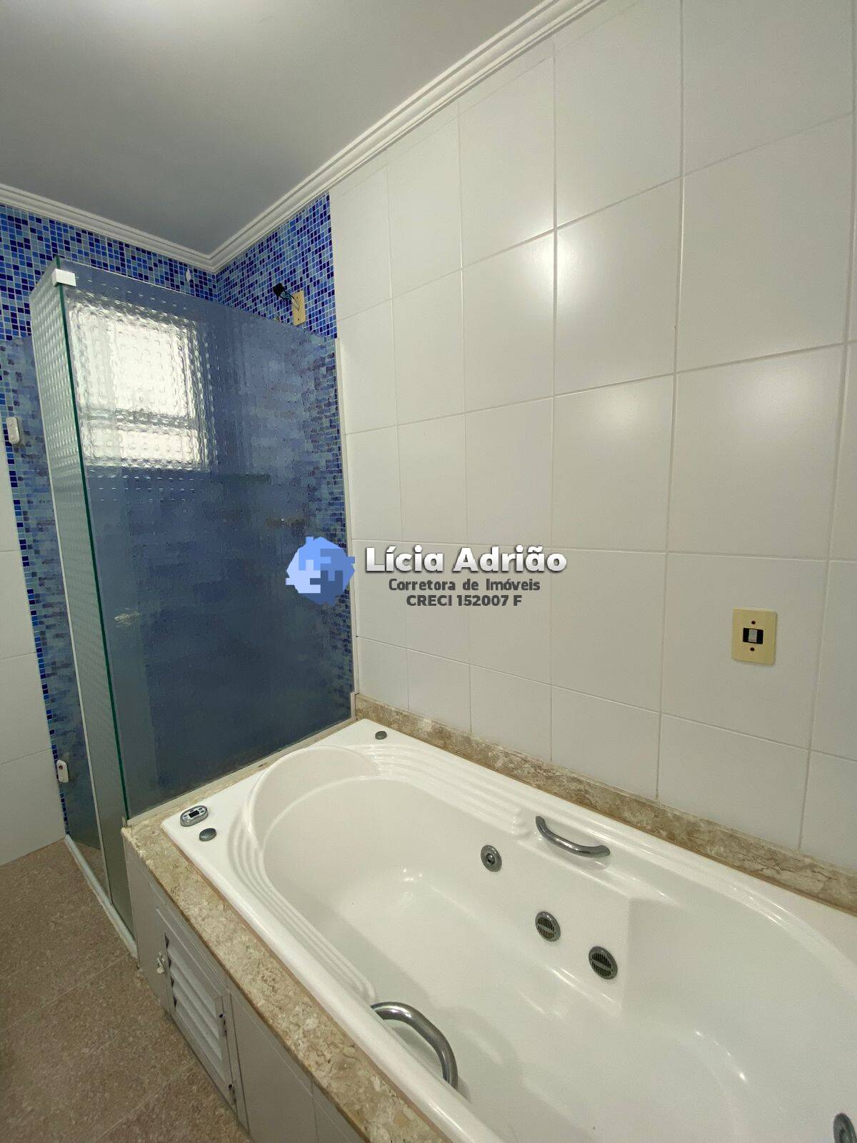 Apartamento para alugar com 4 quartos, 264m² - Foto 29
