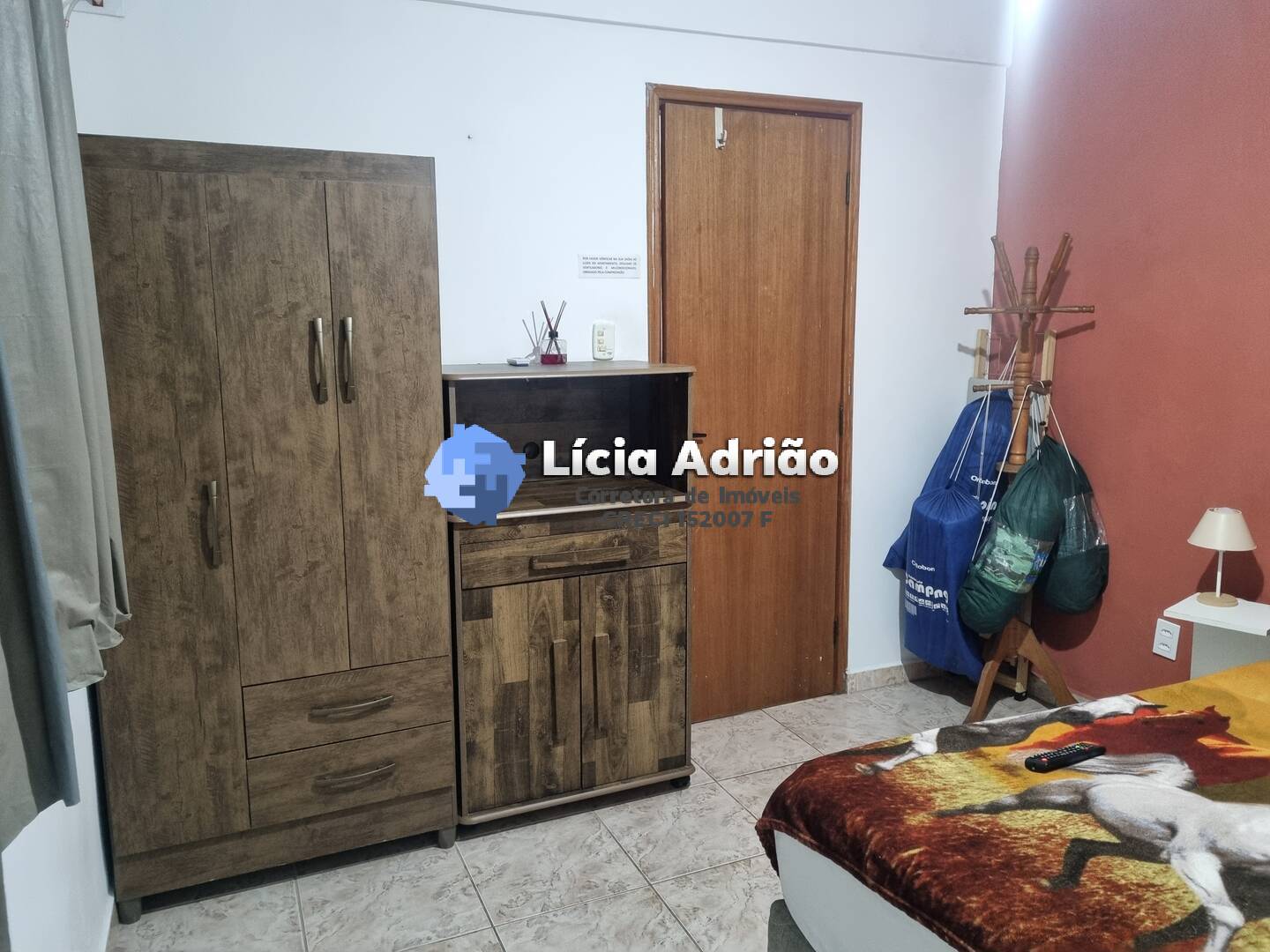 Apartamento à venda com 1 quarto, 59m² - Foto 4