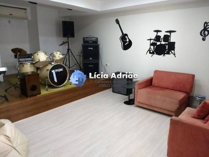Apartamento para alugar com 3 quartos, 148m² - Foto 40