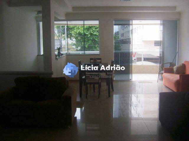 Casa à venda com 4 quartos, 383m² - Foto 3
