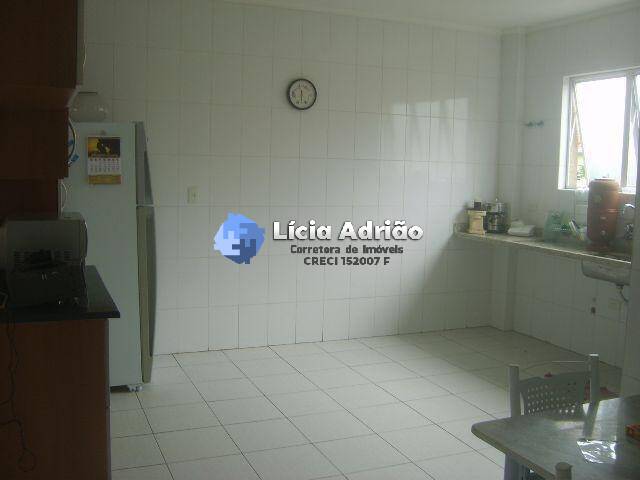 Casa à venda com 4 quartos, 383m² - Foto 14