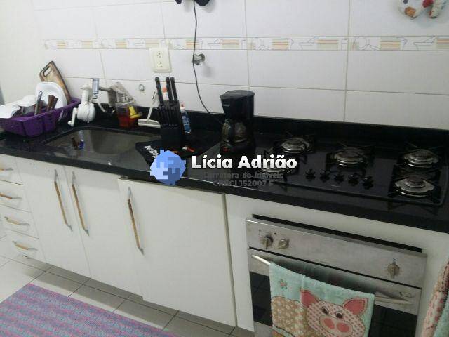 Apartamento à venda com 3 quartos, 96m² - Foto 7