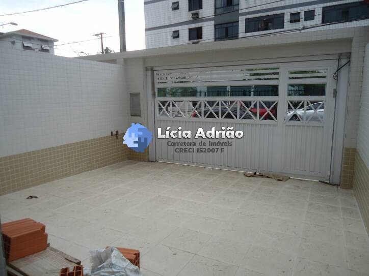 Sobrado à venda com 4 quartos, 172m² - Foto 1